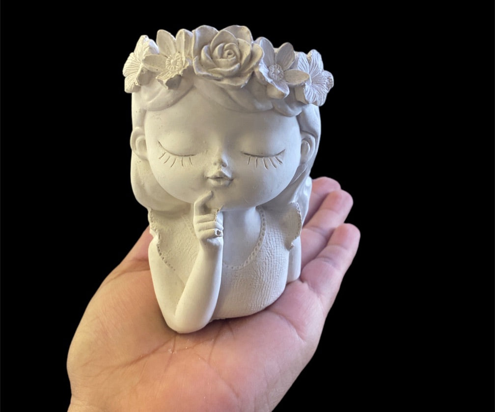 Maceta Niña pensando (181)