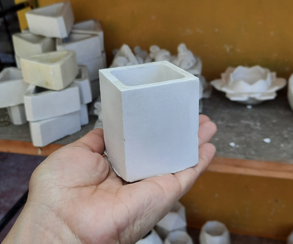 Maceta souvenir cuadrada (190)