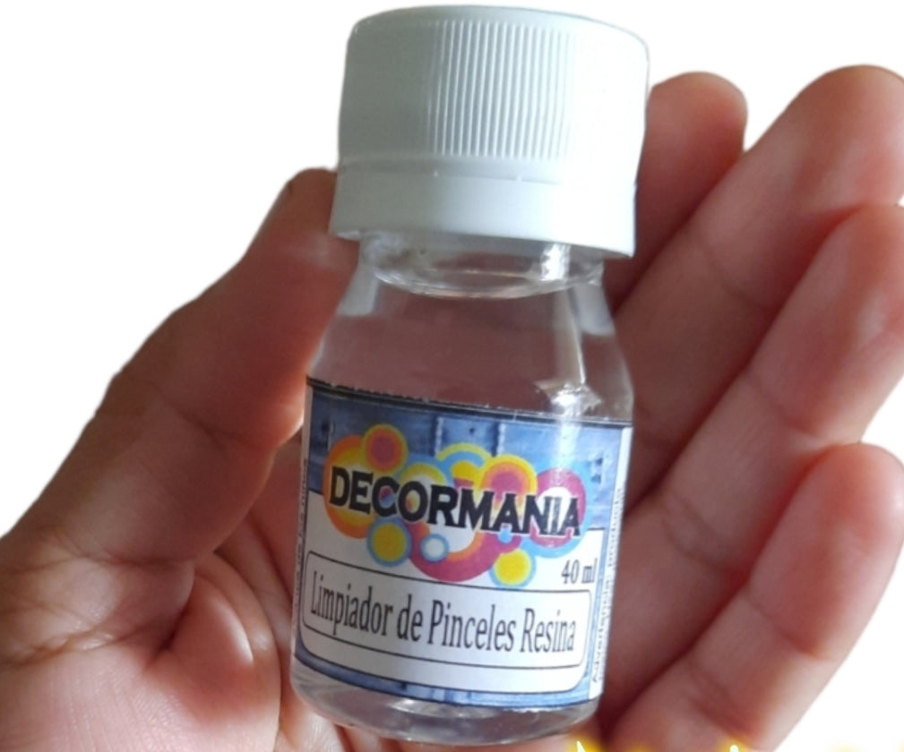 Limpiador de pinceles resina