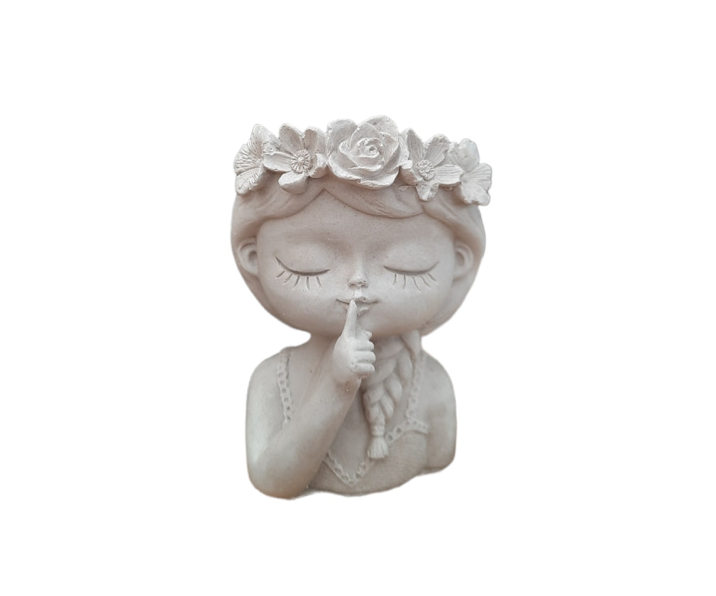 Maceta Niña silencio (247)