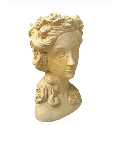 Maceta mujer flores 36cm alto x 26 ancho