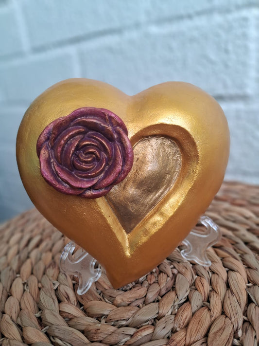 Corazón dorado rosa