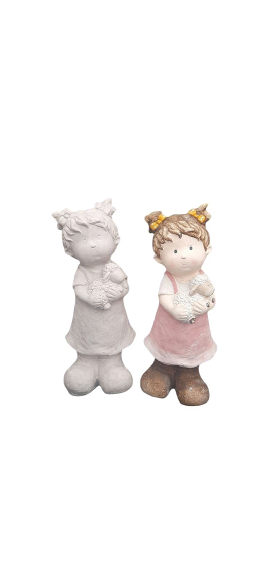 Niña oveja (664)