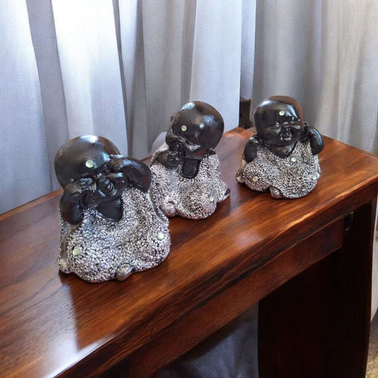 Trío monjes sabios pintados