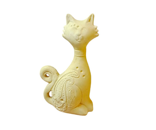 Gato cola enroscada (ziña)