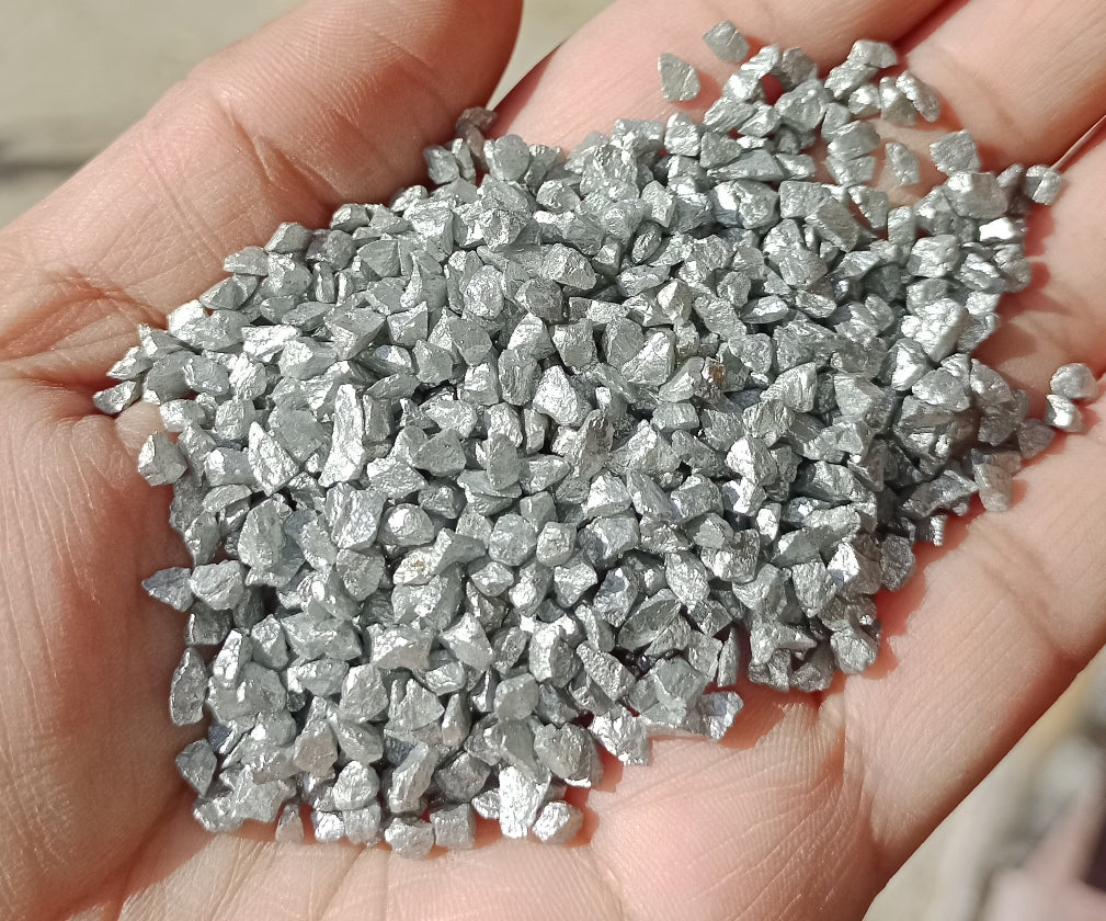 Cuarzo pigmentado tamaño arroz plateado