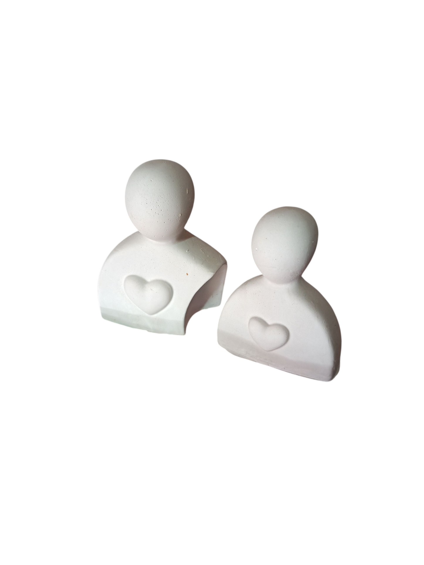 Pareja enamorados (910) fig 1 10,5 cm alto x 7,5 ancho fig 2 9cm alto x 7 cm ancho