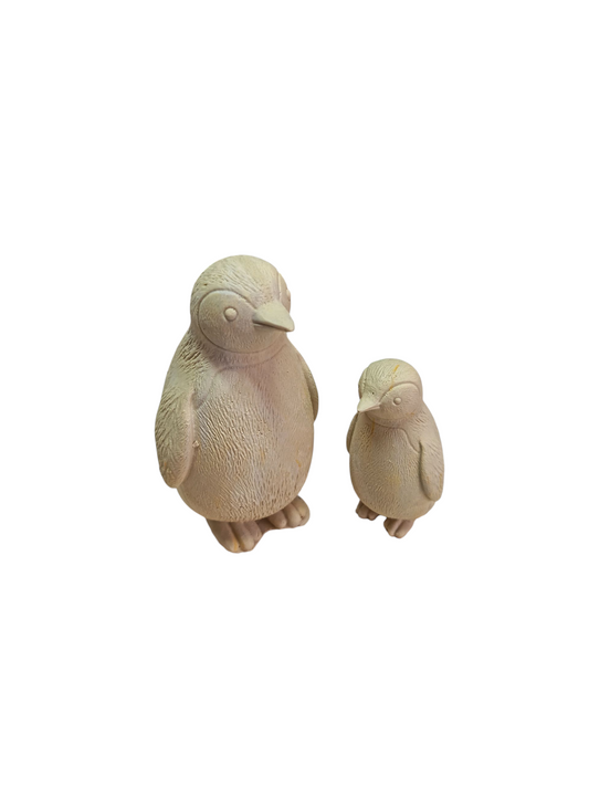 Pingüinos (923) P1 10 cm alto, P2 6,5 cm alto